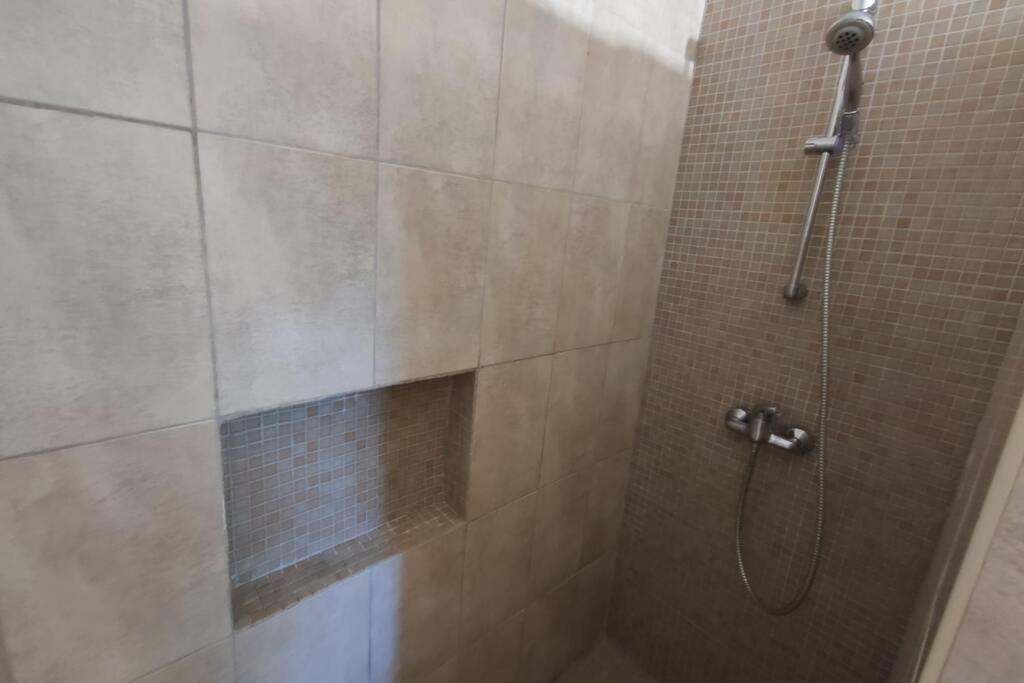 לה טורונה Logement Tout Confort Au Calme Entre Saint Tropez Et Les Gorges Du Verdon מראה חיצוני תמונה