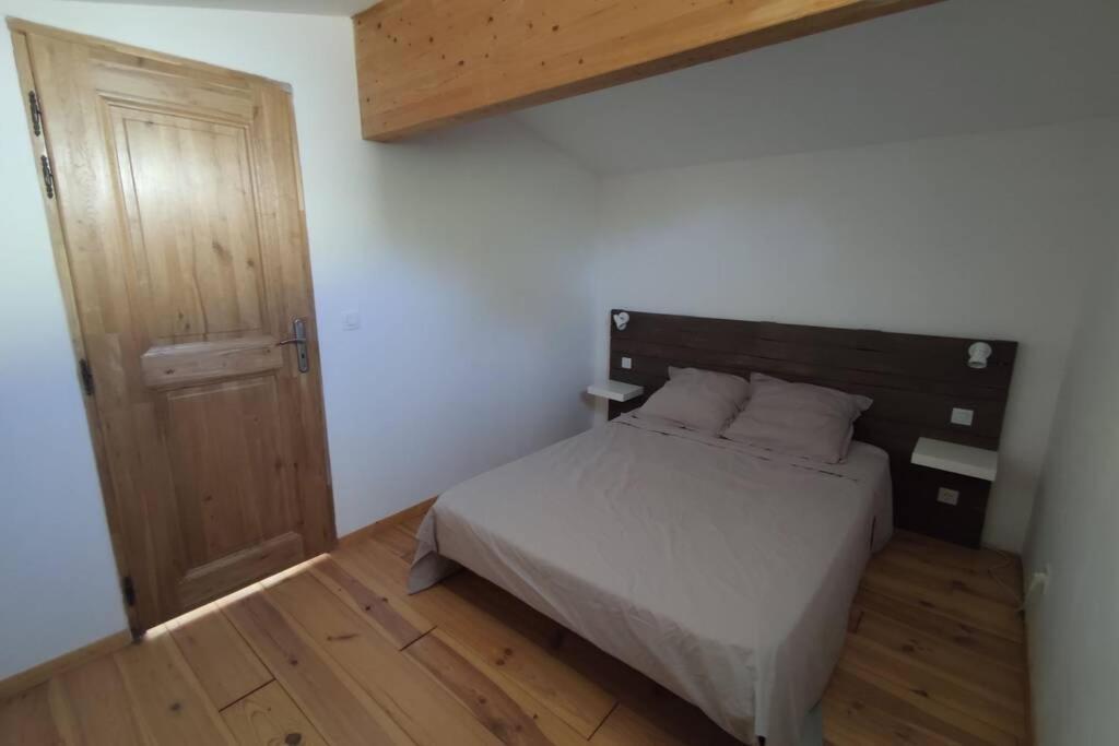 לה טורונה Logement Tout Confort Au Calme Entre Saint Tropez Et Les Gorges Du Verdon מראה חיצוני תמונה
